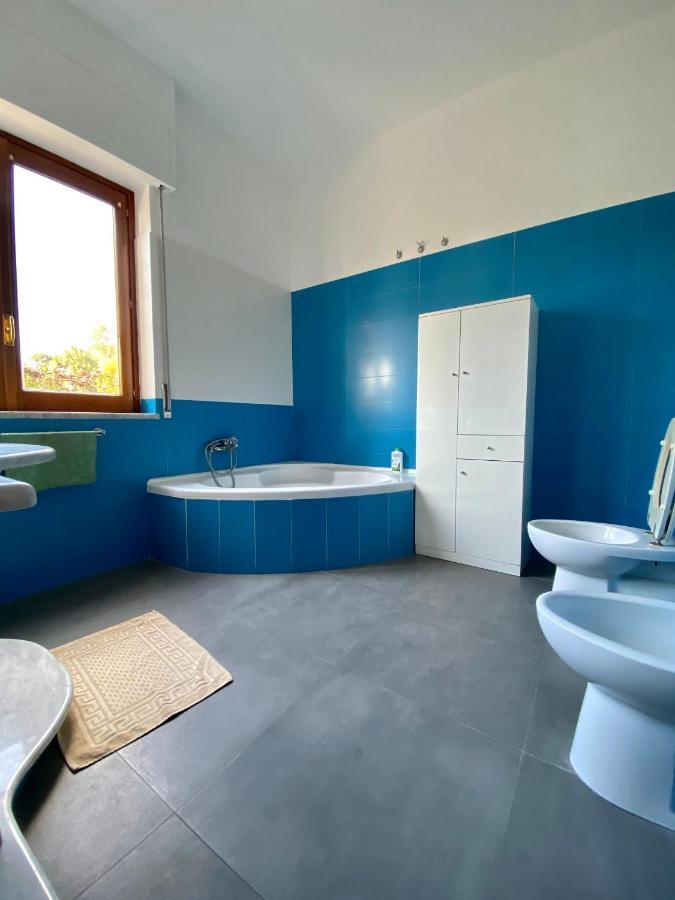 Casa Vacanze Eden Aci Castello Zewnętrze zdjęcie