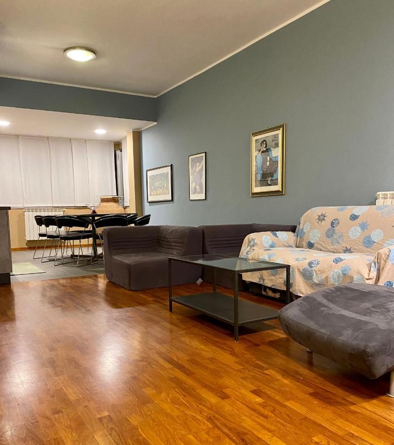 Casa Vacanze Eden Aci Castello Zewnętrze zdjęcie